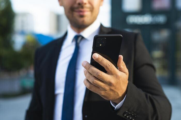 Минцифры предложило внедрить «Кузнечик» во все 5G-смартфоны с 2032 года
