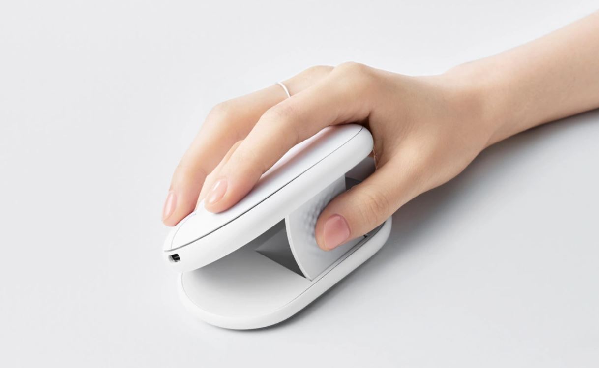 Logitech представила мышь Pebble Up с плоским и наклонным режимами
