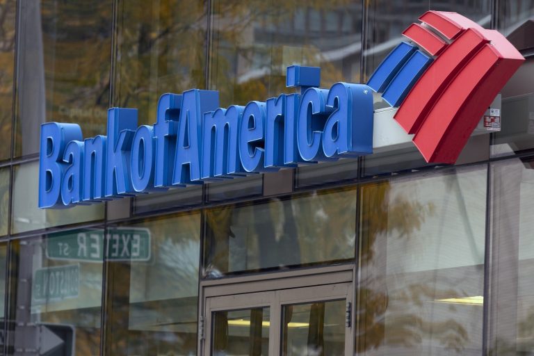 Bank of America предупредил клиентов не передавать ИИ-агентам данные от счёта