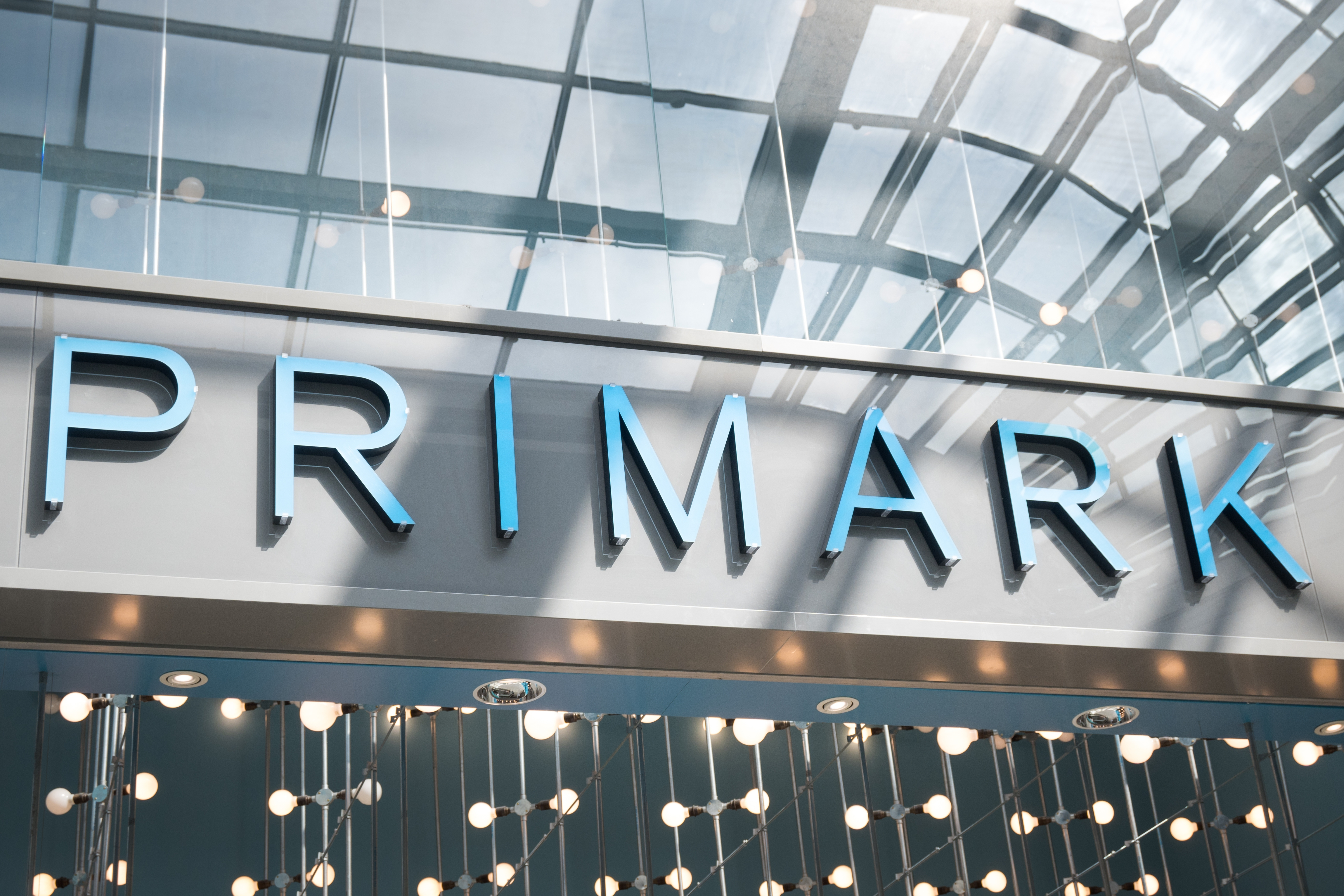 Primark создаст места для кормления младенцев в 26 магазинах Германии
