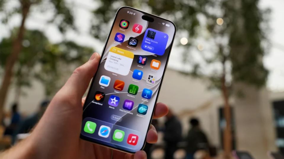 Сбой сети AT&T затронул часть владельцев iPhone 18 Pro Max