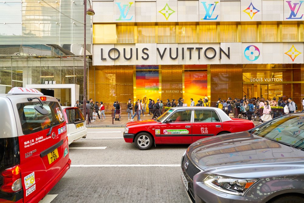 Продажи LVMH снизились на 1,6% за девять месяцев